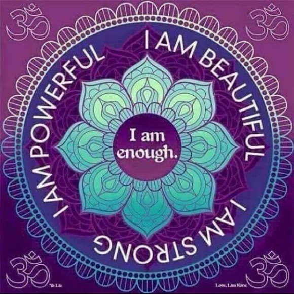 Meet your Posher, Betsey - Picture 11 of 16